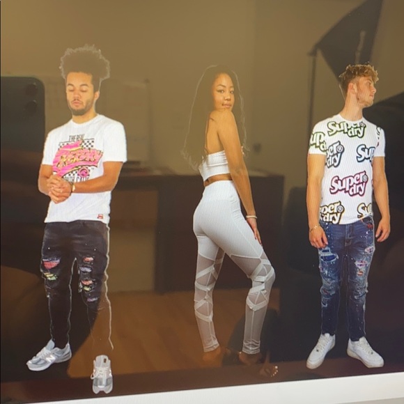 Meet your Posher, Ubora - Picture 1 of 1